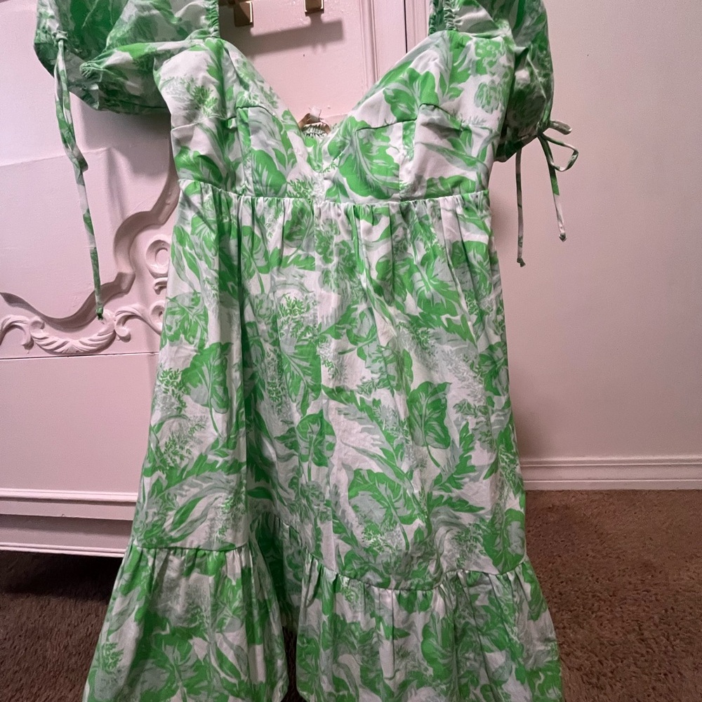 Olivaceous Green Leaf Print Mini Dress